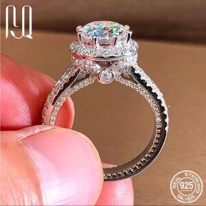 Moissanite 2.20 Ct Round Cut Halo Engagement Ring Sterling Silver S925 NWT Size
